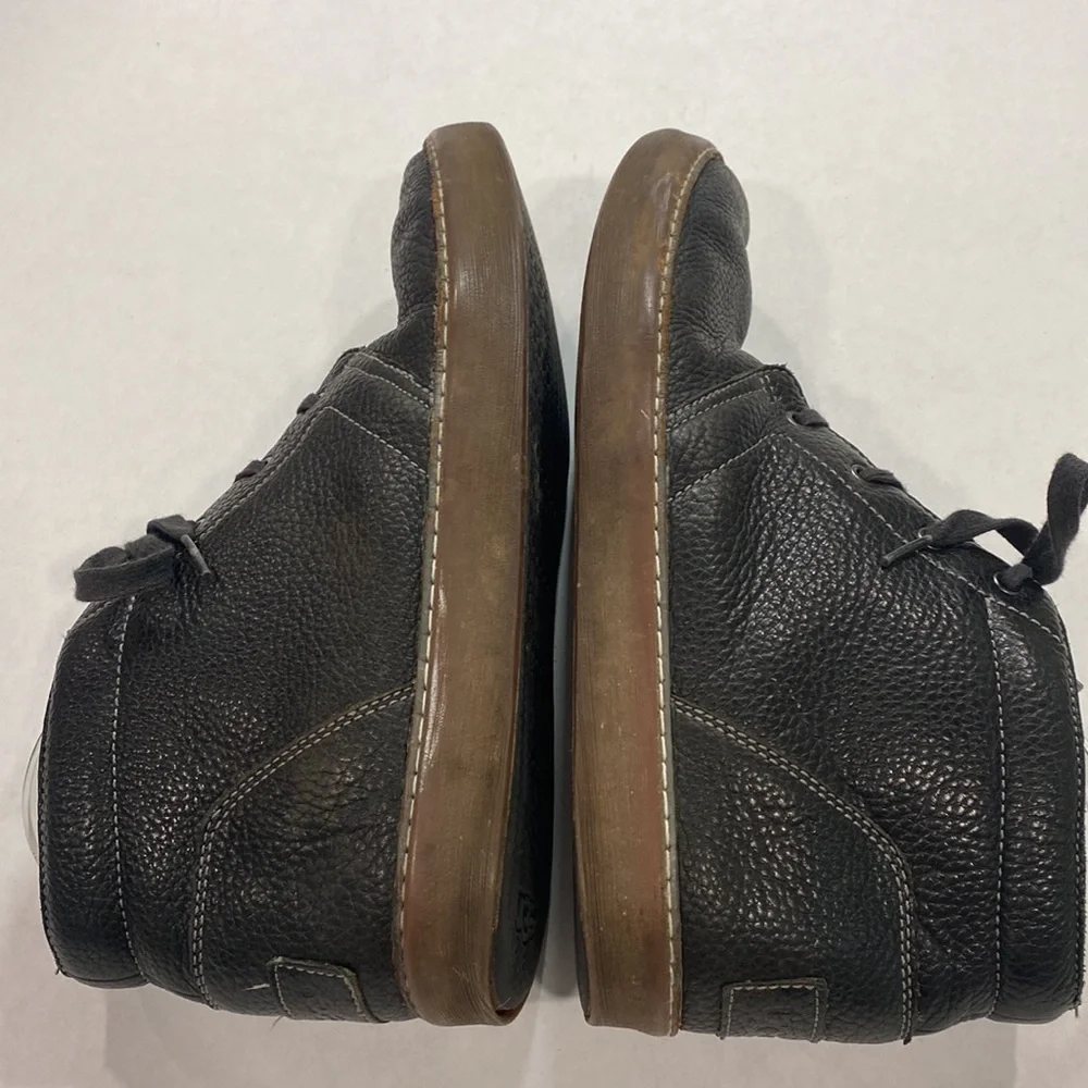 UGG ALIN S/N 1005040 LEATHER HIGH TOP SHOES‎ black